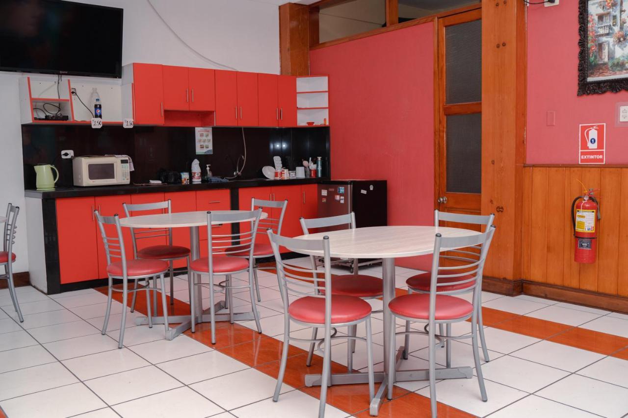 Yaki Hostel Lima Bagian luar foto